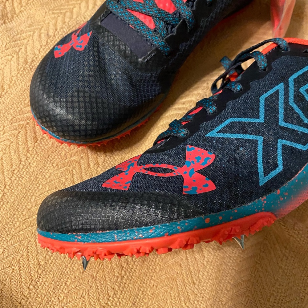 Under Armour Women’s Cross Country Tennis Shoes - Picture 3 of 9